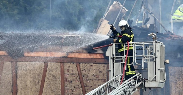 Požar u francuskom odmaralištu za invalide. Nestalo najmanje 11 ljudi