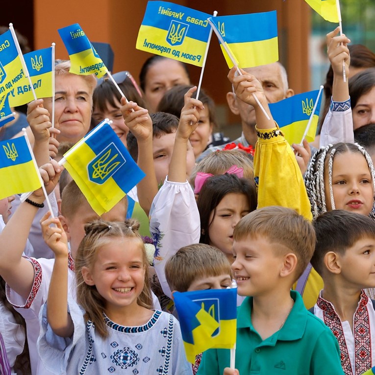 Ukrajina vratila još 11 djece iz okupiranih teritorija i Rusije