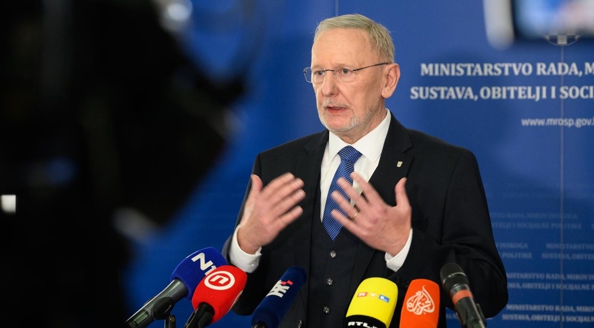 Božinović: Nema razloga sumnjati u Turudića, prozivke su usmjerene na prošlost