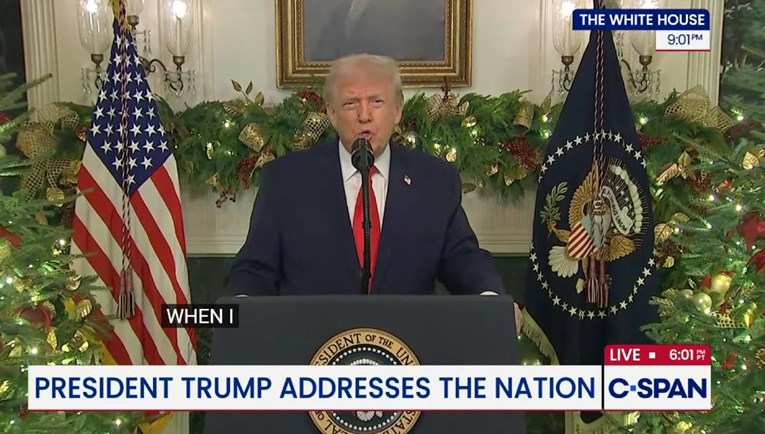 Trump se obratio Amerikancima: "Prije godinu dana naša zemlja je bila mrtva"