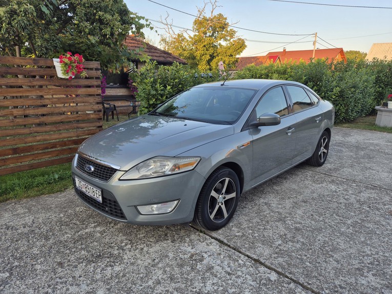Ovaj Ford Mondeo prodaje se za 2100 €. Registriran je do proljeća 2027.