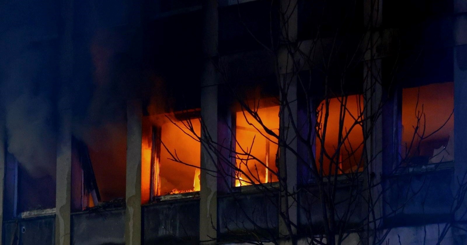 FOTO Požar u napuštenoj zgradi Dalmacijavina u Splitu