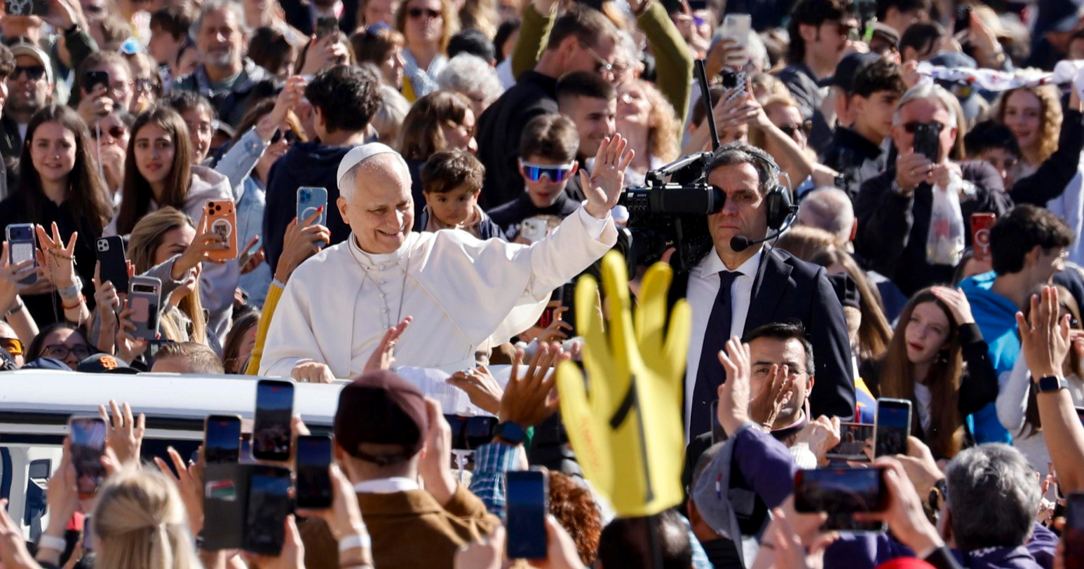Trump napao papu: Slab je po pitanju kriminala i užasan za vanjsku politiku