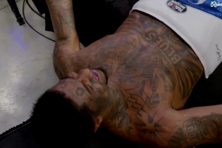 Reper se vratio boksu nakon tri godine. Pogledajte kakav debakl je doživio