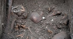 Arheolozi u centru Šibenika pronašli 600 lubanja, trećina je dječjih