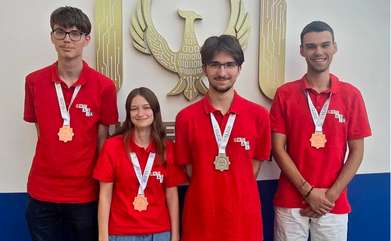 Velik uspjeh hrvatskih učenika. Osvojili četiri medalje na informatičkoj olimpijadi