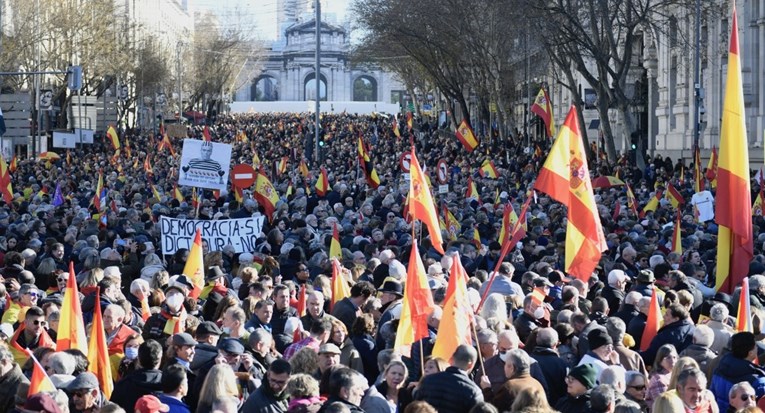 Ogroman prosvjed u Madridu: "Liste čekanja su goleme, stanje je dramatično"