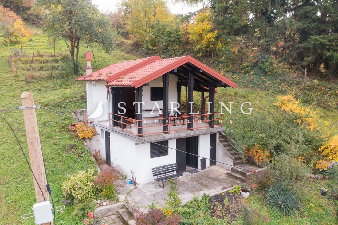 Kamena kuća s pogledom na more u okolici Labina traži vlasnika