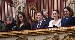 Gordan Jandroković s kćeri Klarom došao na premijeru baleta u HNK