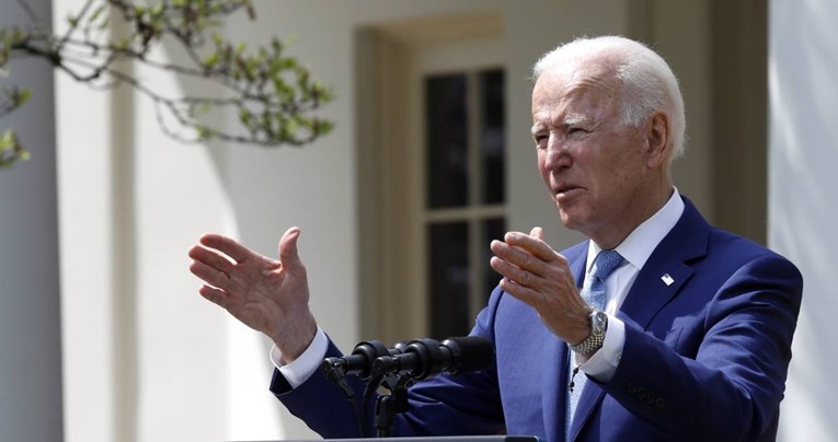 Biden pozvao Amerikance da se okupe u borbi protiv rasizma