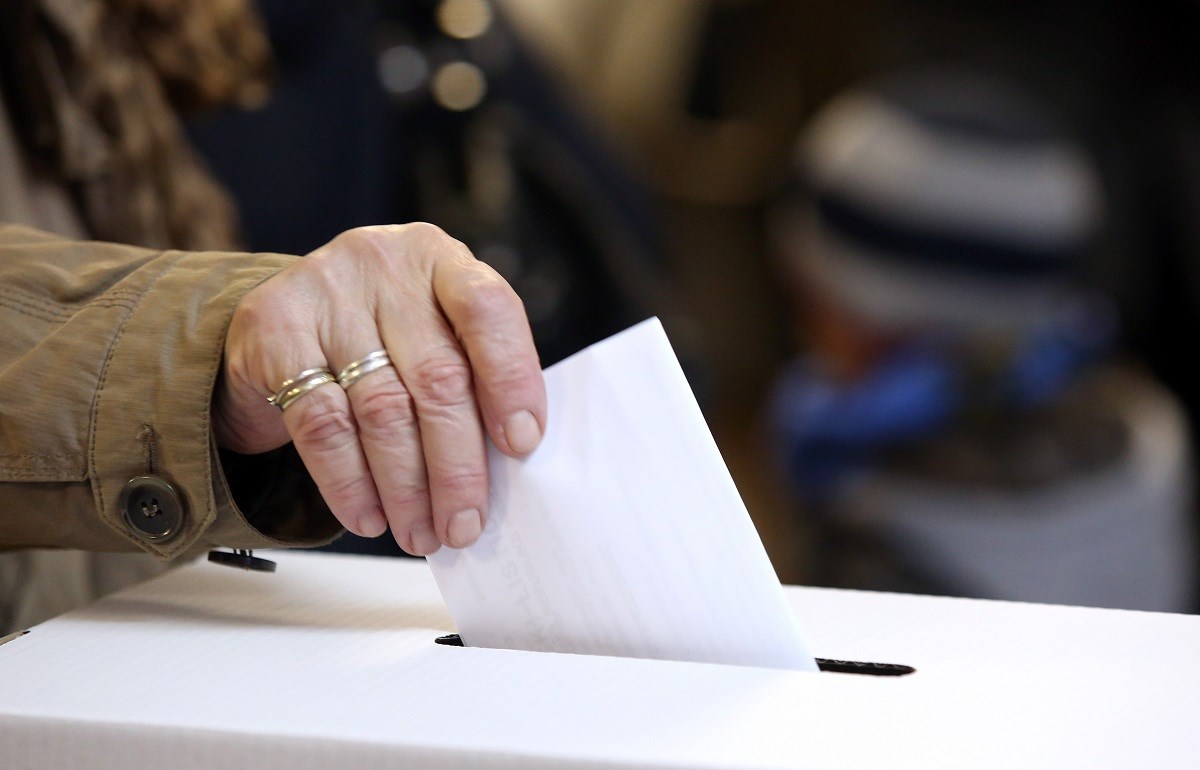 Osobe u samoizolaciji do četvrtka se trebaju prijaviti za glasovanje