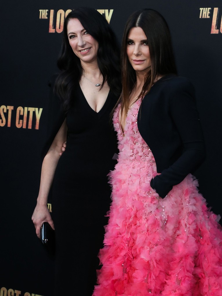 Znate li čime se bavi sestra Sandre Bullock? Prije 20 godina napustila je Hollywood