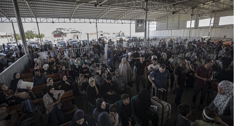 Iz Gaze evakuirano 15 hrvatskih državljana