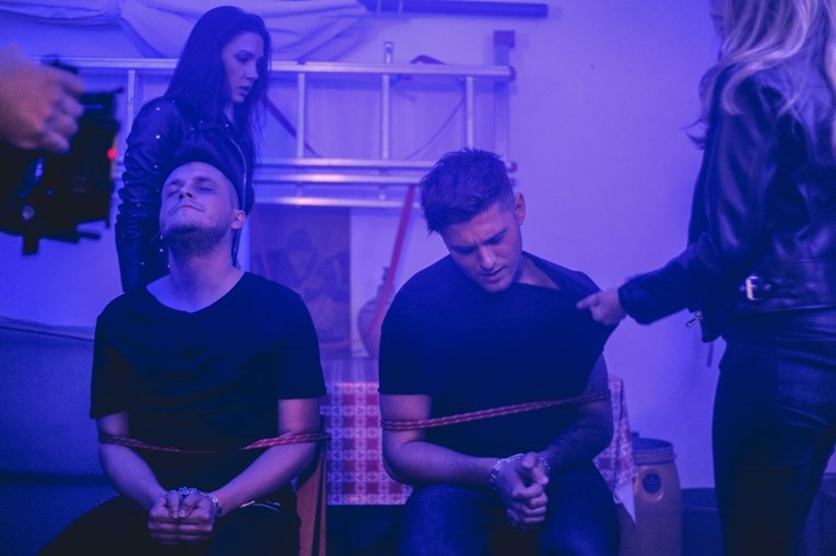 Zagrebački bend koji zovu otrovom za cure ima novi spot: "O ovom će se pričati"
