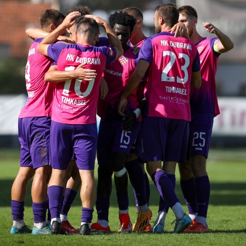 Karlovac pao u Zagrebu. Načela ga je sjajna akcija, a zakucao bizaran gol