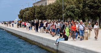 FOTO Zadar je za Praznik rada pun turista, uživaju u lijepom vremenu