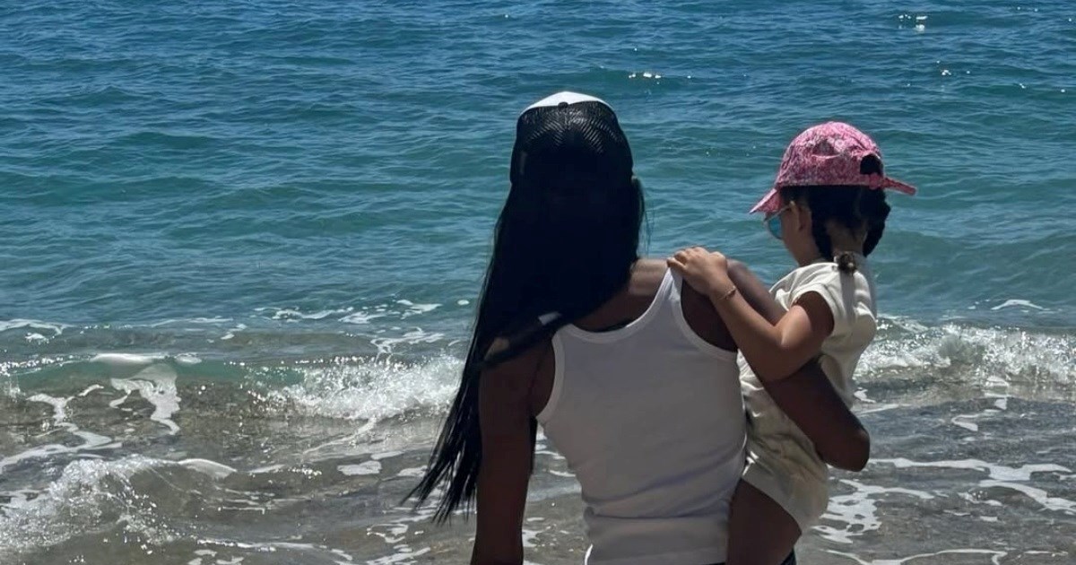 Slavna manekenka objavila fotografiju s djecom koju ne pokazuje gotovo nikad