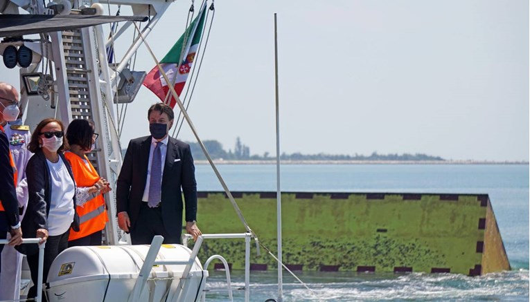 Venecija testira kontroverzni sustav zaštite od poplava