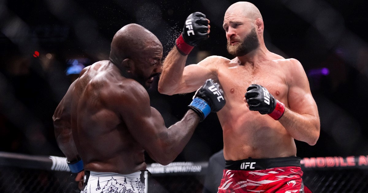VIDEO Bivši UFC-ov prvak bio je pred porazom. Onda je slijedio zastrašujući preokret