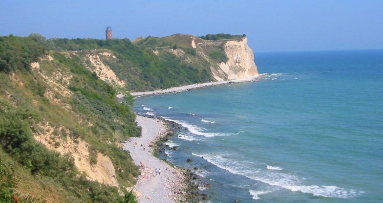 Njemačka će unatoč prosvjedima ubrzati gradnju LNG terminala na turističkom otoku