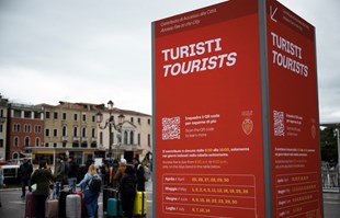 Venecija od danas naplaćuje ulazak u grad turistima