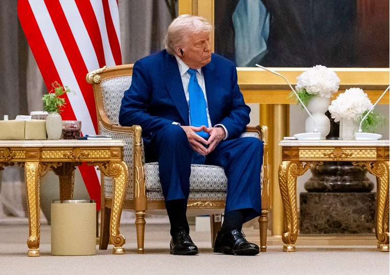 Trump: Želim se sastati s Putinom što prije