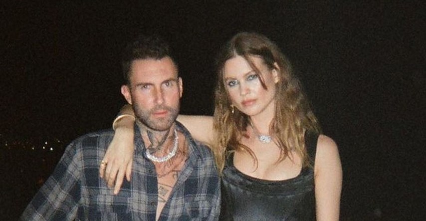 Nakon optužbi da ju je varao, frontmen grupe Maroon 5 dobio treće dijete s manekenkom