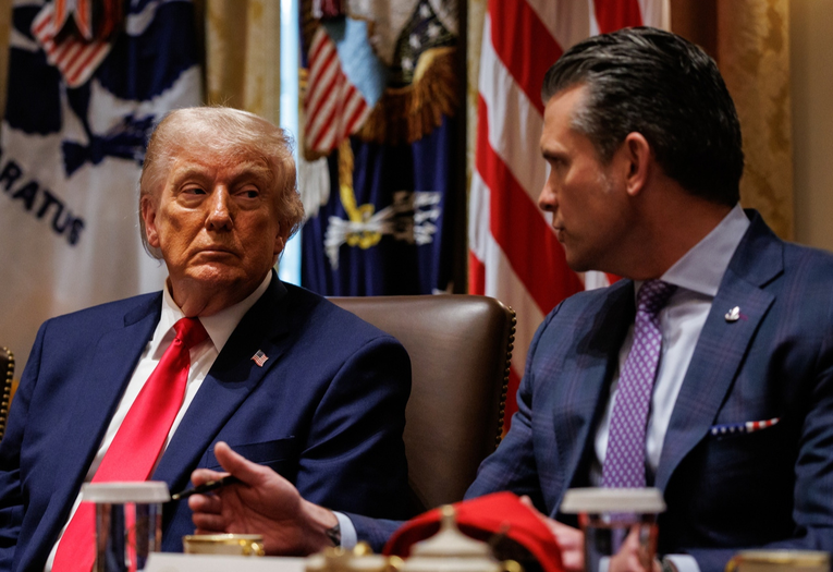 Mediji objavili da je Trump napao Hegsetha zbog Irana. Trump: Priča je POTPUNO LAŽNA