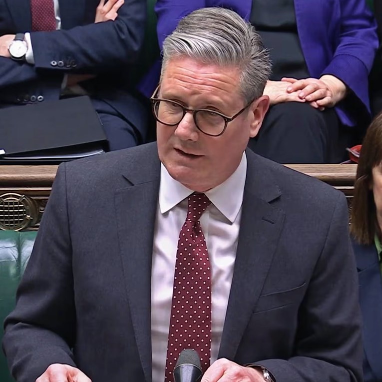 VIDEO Britanski premijer Trumpu: Trebamo podržati Zelenskog, a ne ulizivati se Putinu