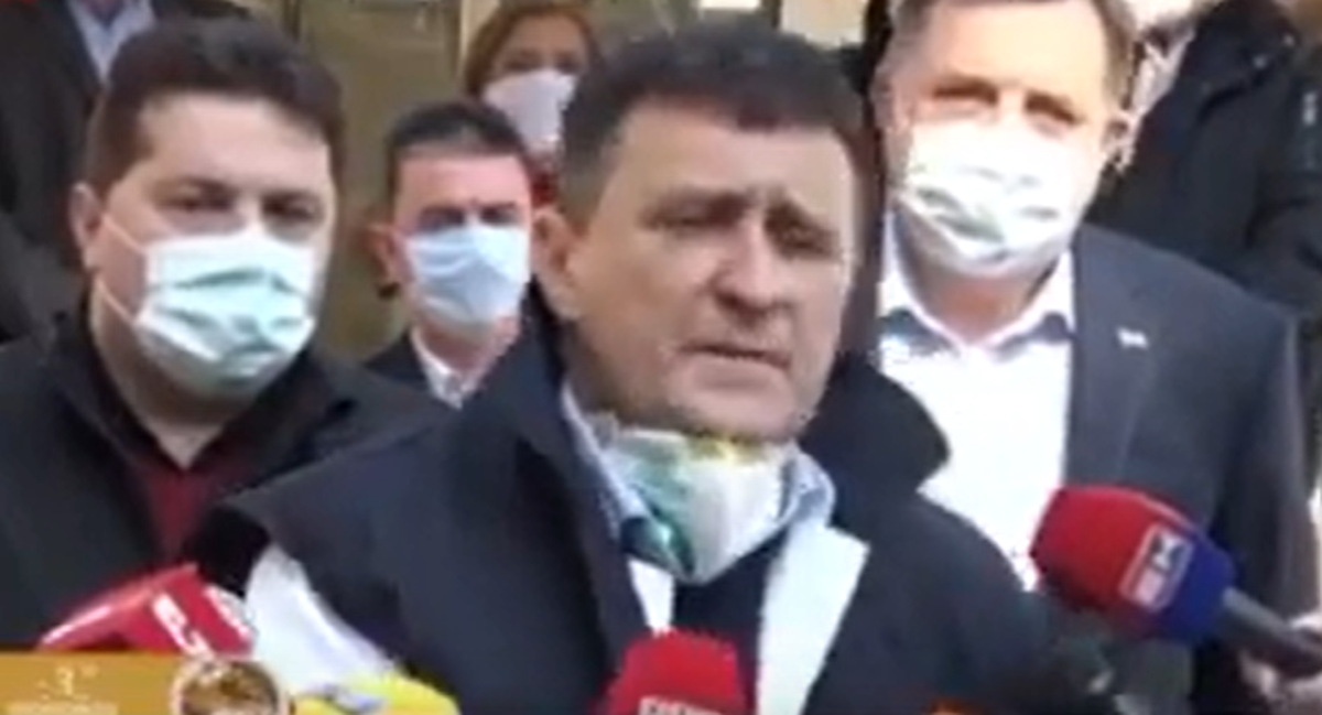 Gaf banjalučkog doktora postao hit: Zahvalio novinarima što su svima donijeli koronu