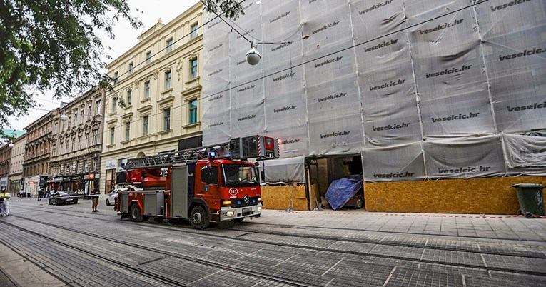 Zgrada u centru Zagreba, čiji se dio jučer urušio, obnavlja se nelegalno