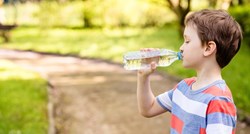 Simptomi dehidracije kod djece nisu uvijek lako uočljivi. Evo kako ih prepoznati