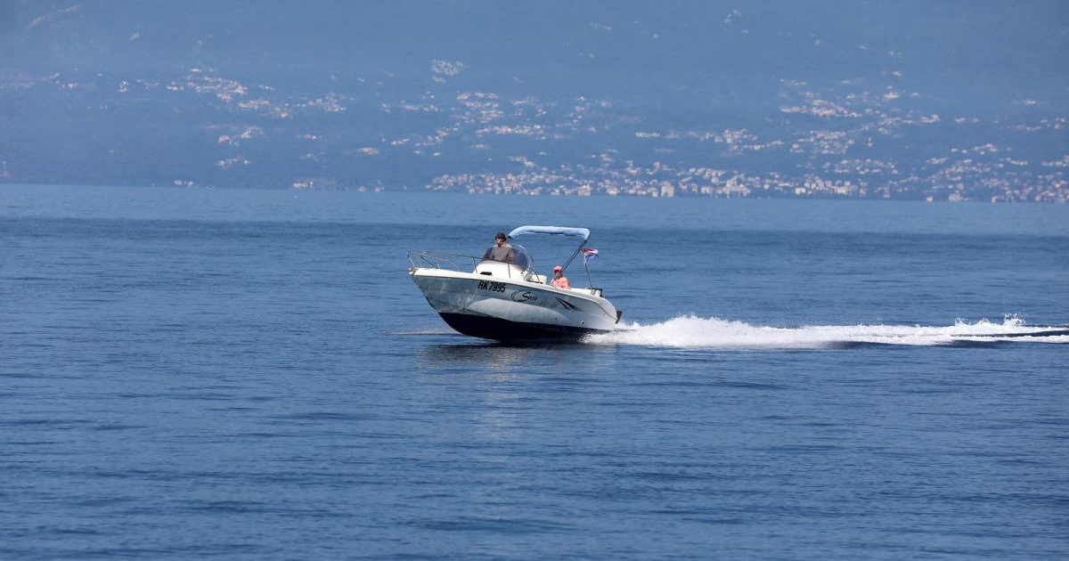 U tjedan dana zabilježen 61 prekršaj glisiranja blizu obale na Kvarneru