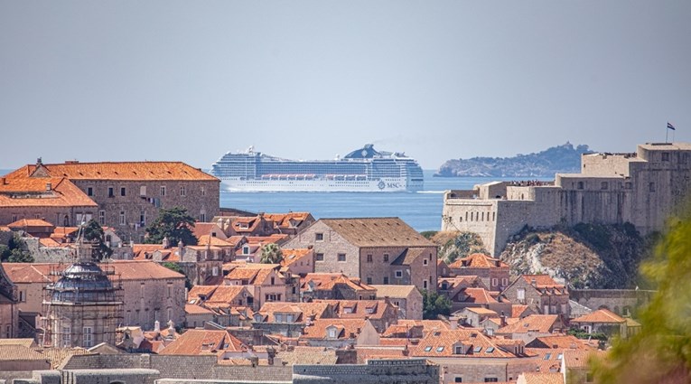 Kruzerima na Jadran došlo više od 35 tisuća putnika, najviše ih je došlo u Dubrovnik