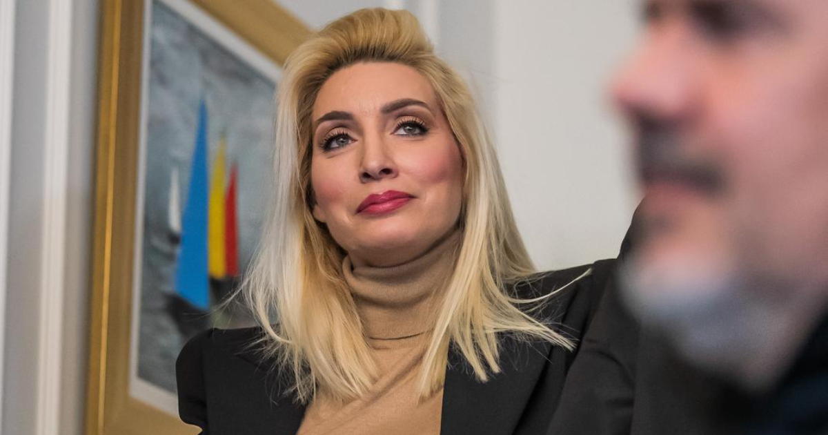 Fani Kerum snimljena s Rolexom na ruci kakav može koštati i po 60 tisuća eura