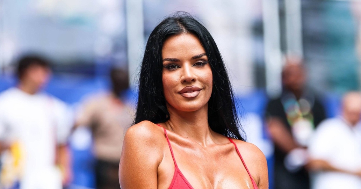 Ivana Knoll bodrila Haalanda u bikiniju s brojem 9