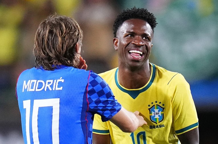 Snimka iz tunela. Pogledajte susret Modrića i Viníciusa