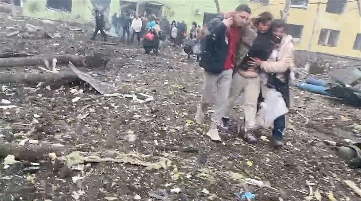 Slike i snimke bombardiranog rodilišta i dječje bolnice u Mariupolju obilaze svijet