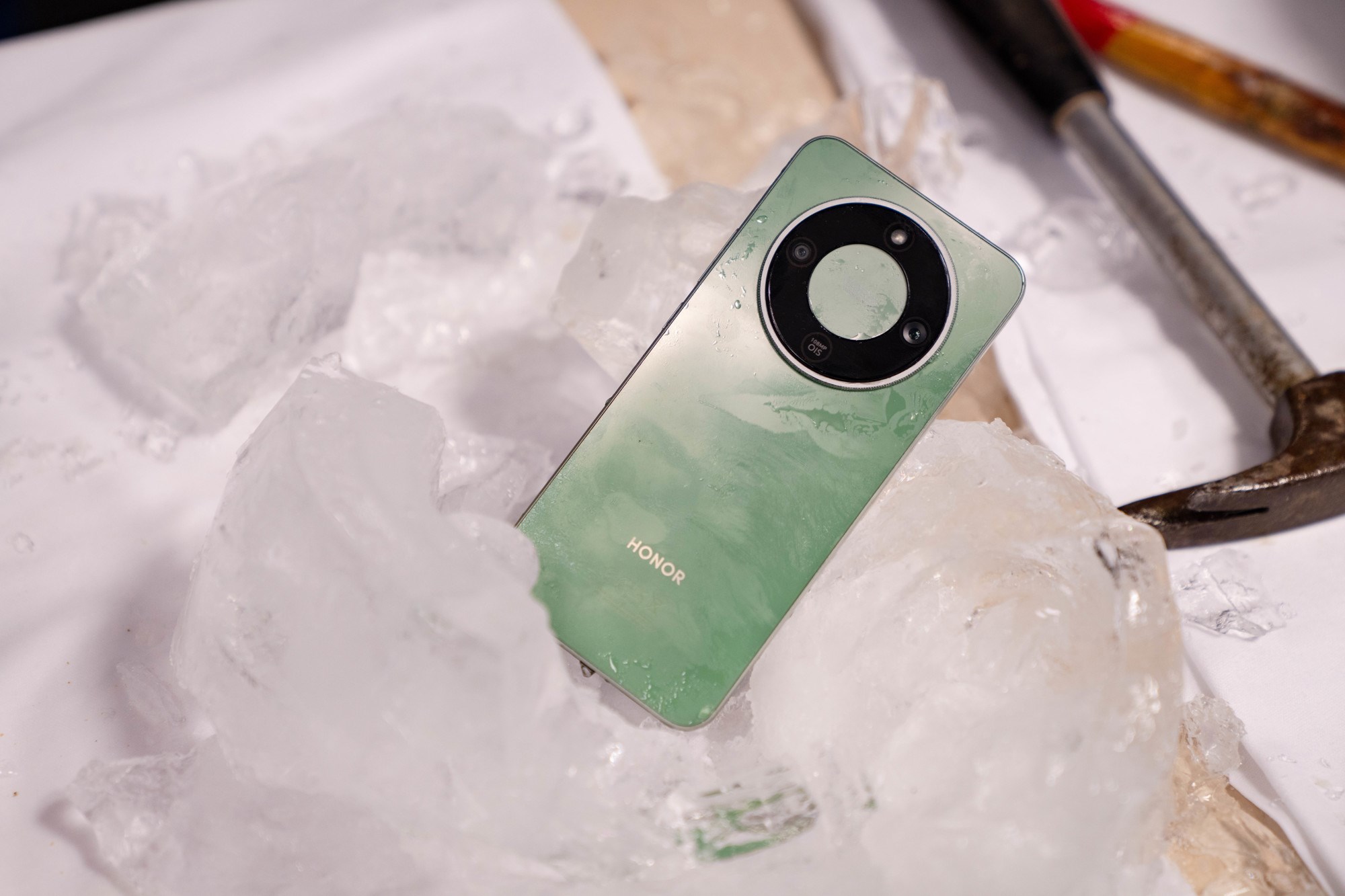 HONOR u Kranjskoj Gori predstavio novu Magic8 seriju koja spaja luksuz i neuništivost