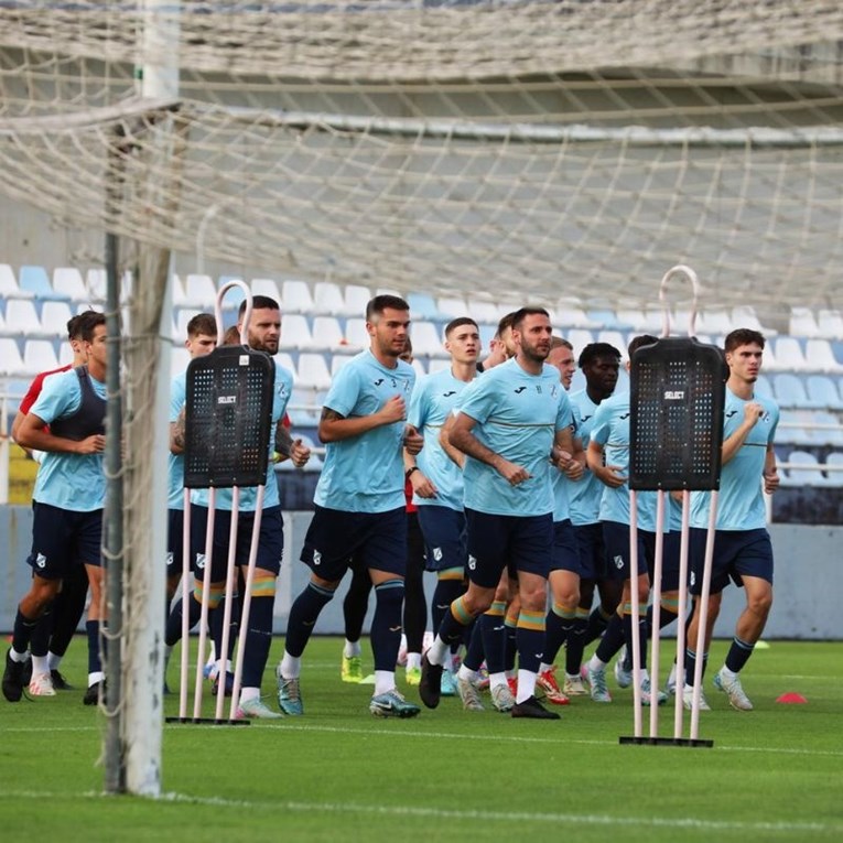 Rijeka započela pripreme bez petorice važnih igrača