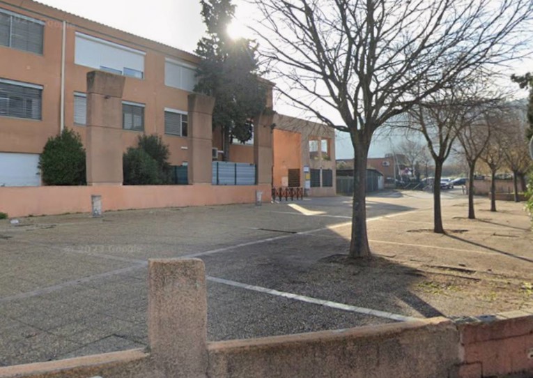 Učenik (14) lovačkom puškom pucao po školi u Francuskoj. Dvoje ranjenih