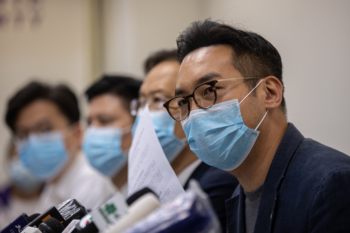 U Hong Kongu smijenjena četiri člana oporbe, vlasti tvrde da ugrožavaju sigurnost