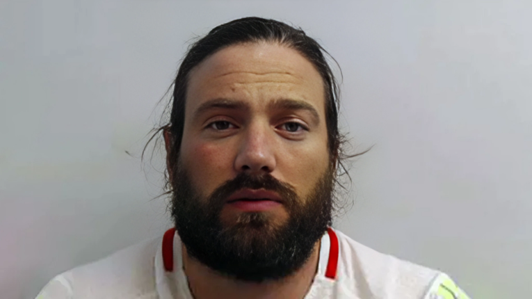 Tinder prevarant osuđen na 22 mjeseca zatvora. Od žena na aplikaciji izmamio novac