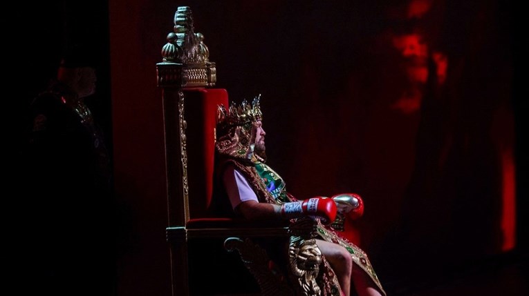 ANKETA Fury je kontroverzno slavio protiv Ngannoua. Tko je zaslužio pobjedu?