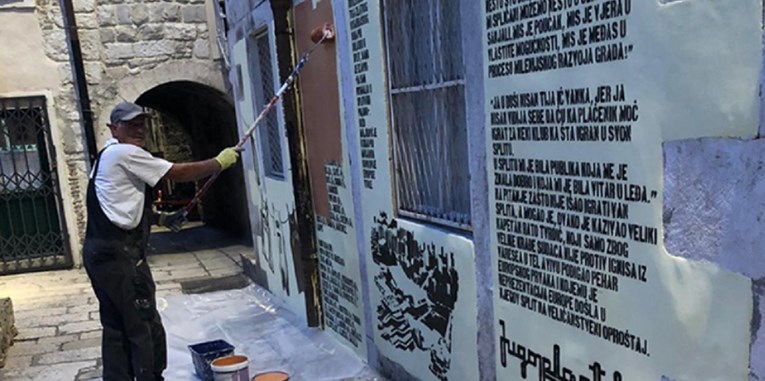 Grad Split prebrisao mural u čast Jugoplastike
