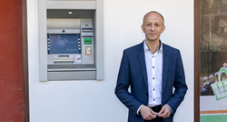Župan svečano otvorio bankomat u Ličkom Osiku