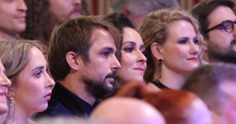 Niko Kranjčar i Zrinka Cvitešić zajedno u javnosti, fotografi snimili njihov poljubac