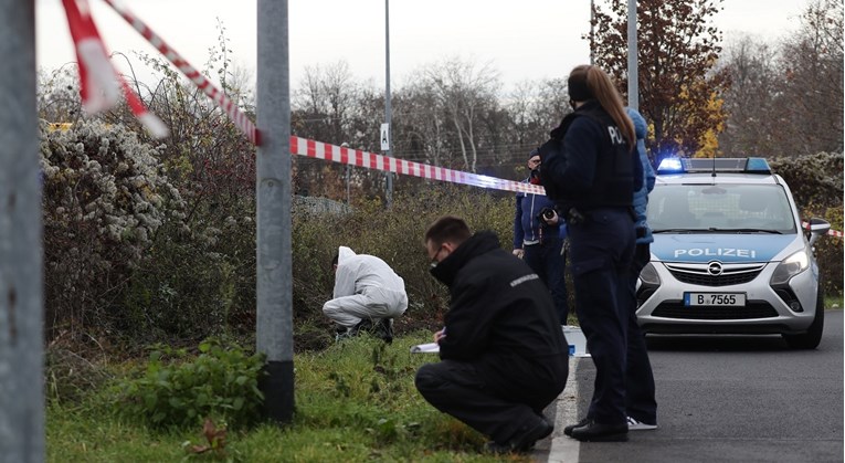 U domu u Njemačkoj pronađeno tijelo silovane djevojčice (10). Privedena tri dječaka