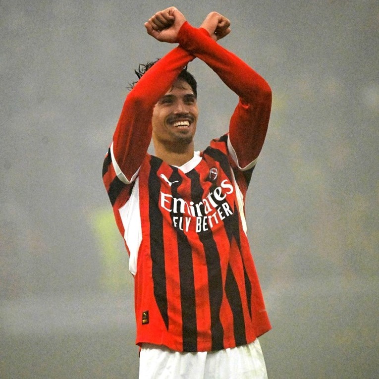 City poslao ponudu od 60 milijuna eura za veznjaka Milana. Odbili su ih