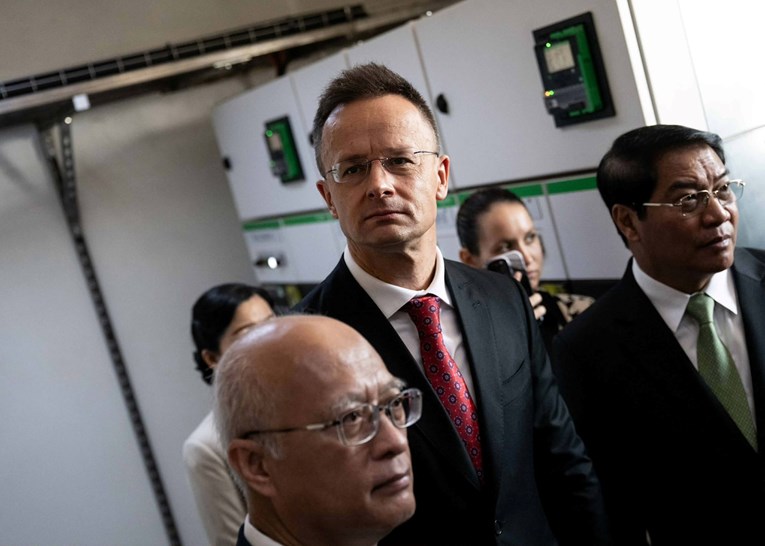 Mađarski šef diplomacije: Ne tražimo mi uslugu od Hrvatske, nego da poštuje pravila